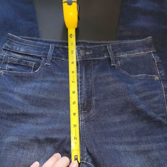 Old Navy Rockstar Midrise Released Step Hem Jeans 10 Long - Picture 9 of 11